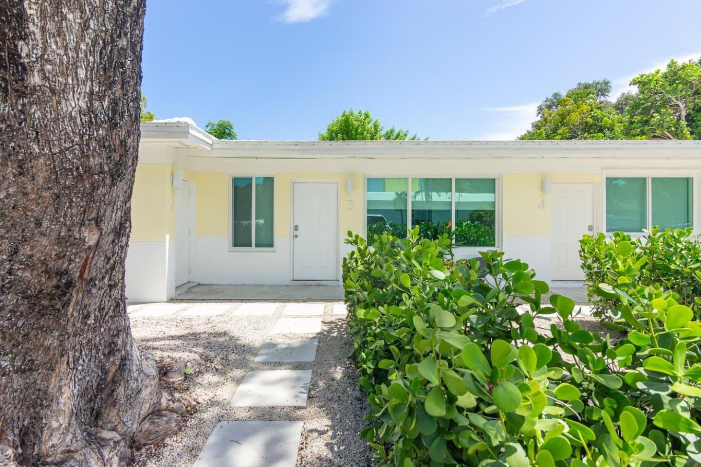 Newly Renovated Stylish In El Portal #2 Miami
