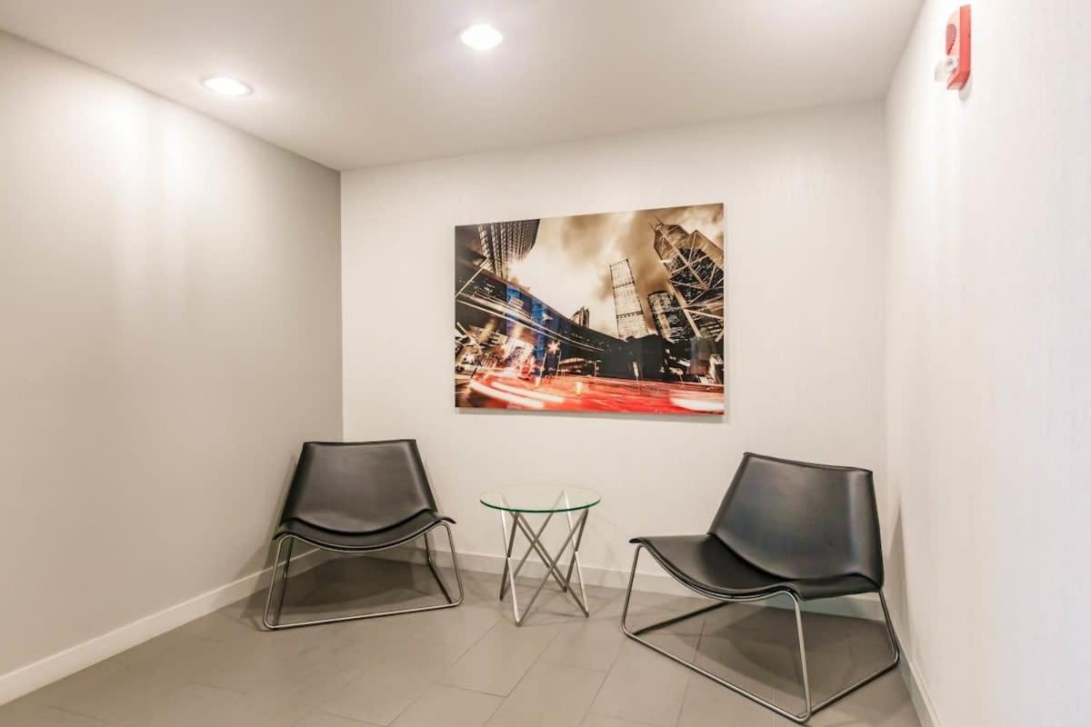 Mia Loft- Industrial Vibes Parking & Amenities *