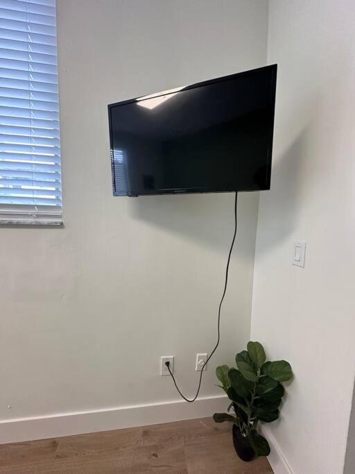 Apartment Coral Gables Near Airport And Beaches *