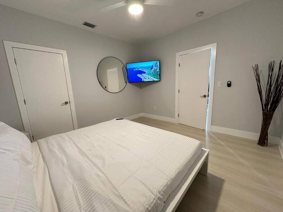Cozy 4bed In Calle 8 Holiday home
