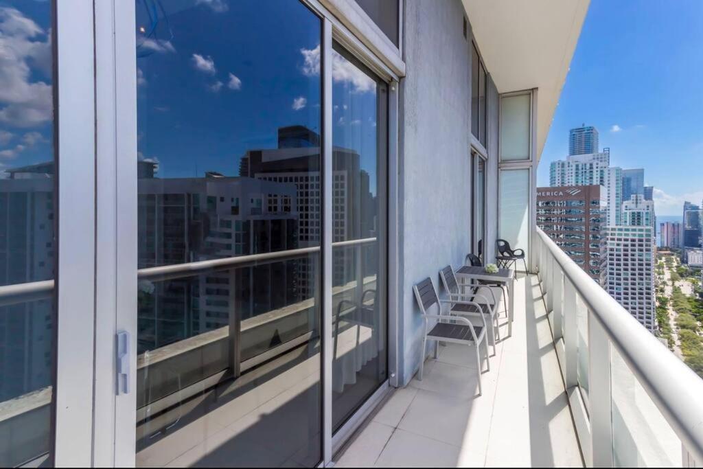 Apartment Beautiful Double Ceilings W Residences Brickell