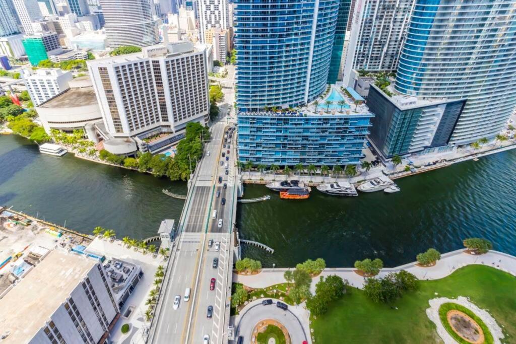 Apartment Beautiful Double Ceilings W Residences Brickell *