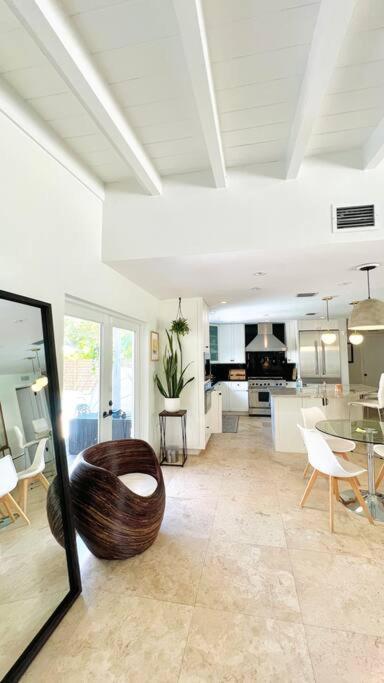 Pool! Location! Steps To The Water! Kid Friendly!