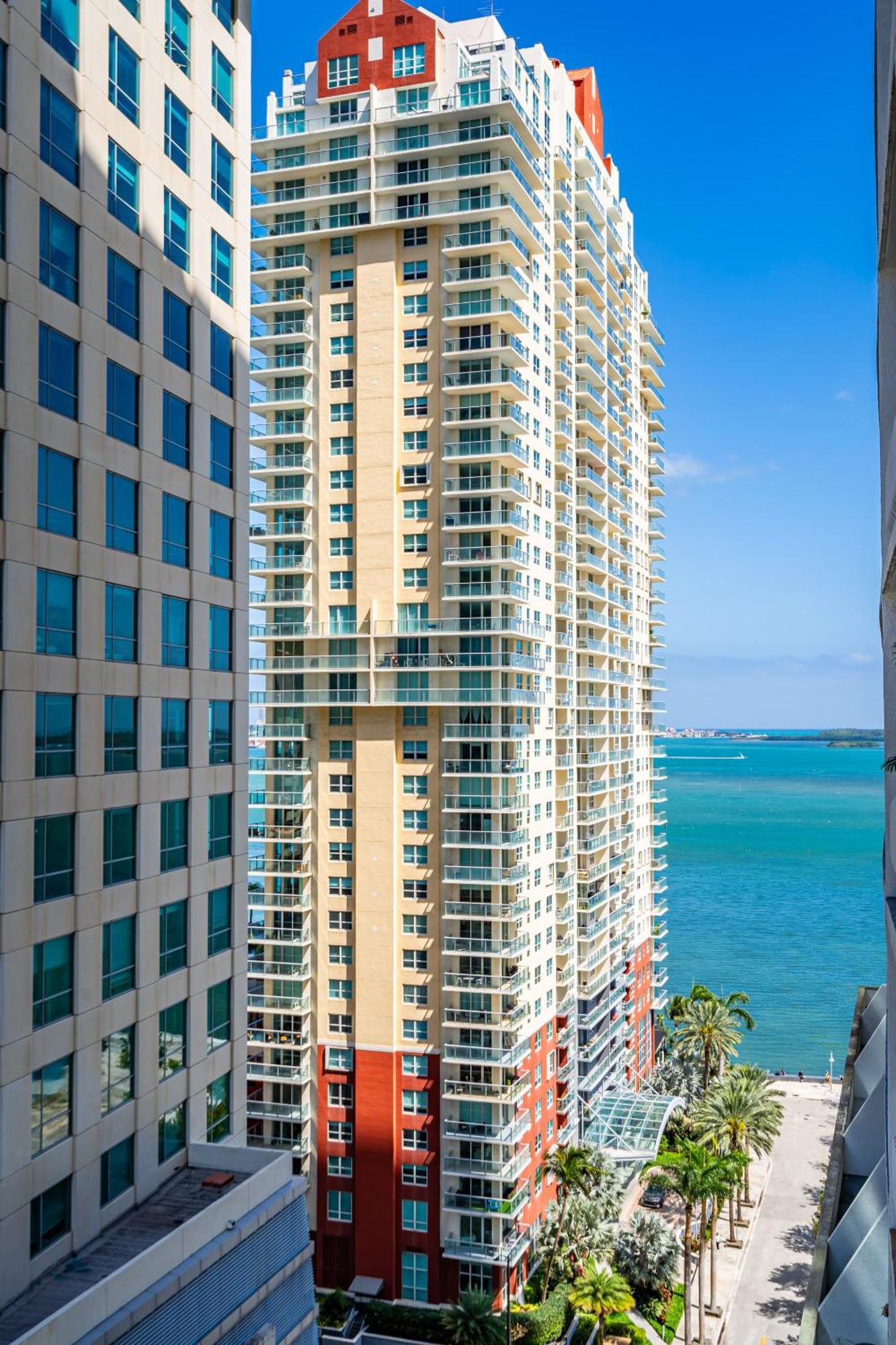 Apartment Amazing 1 Bed In Brickell Key With Free Pkg Miami