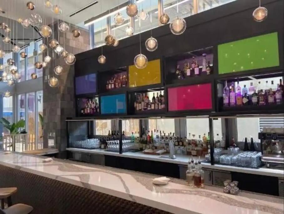 Apartamento Downtown Elegance. 17th Floor Yotelpad *