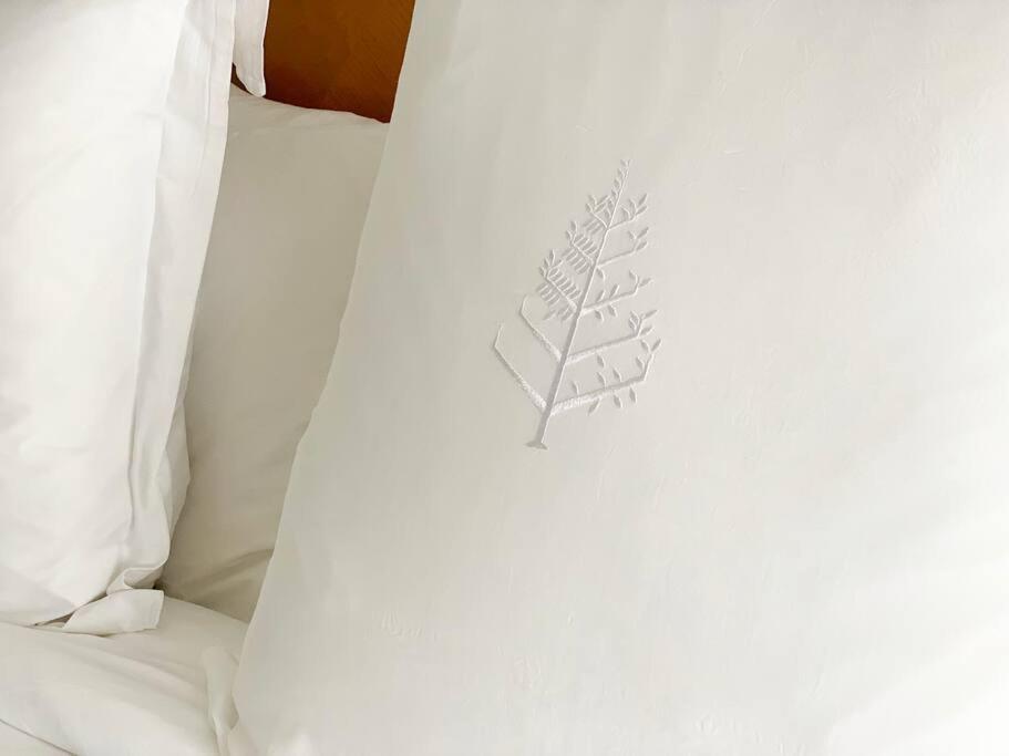 Four Seasons Luxury *