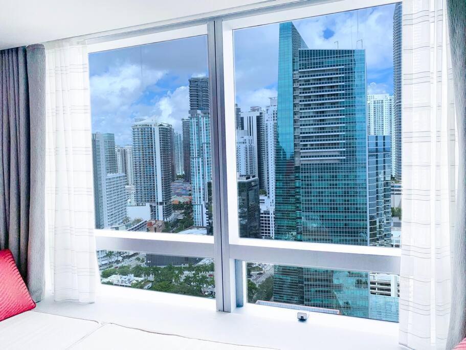 Four Seasons Luxury *