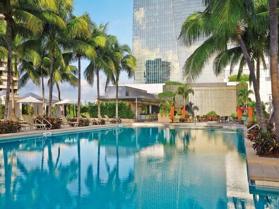 Four Seasons Luxury Miami