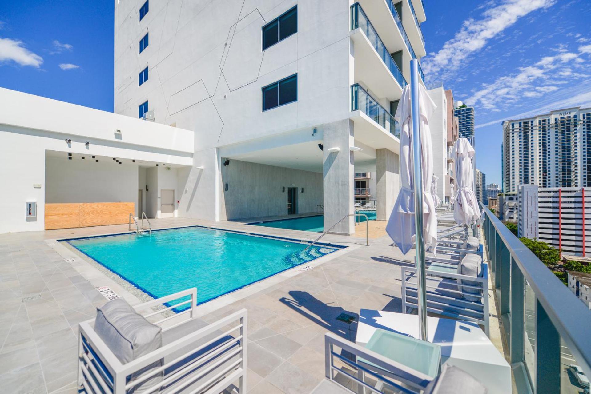 Prime Location: Luxury At Brickell *