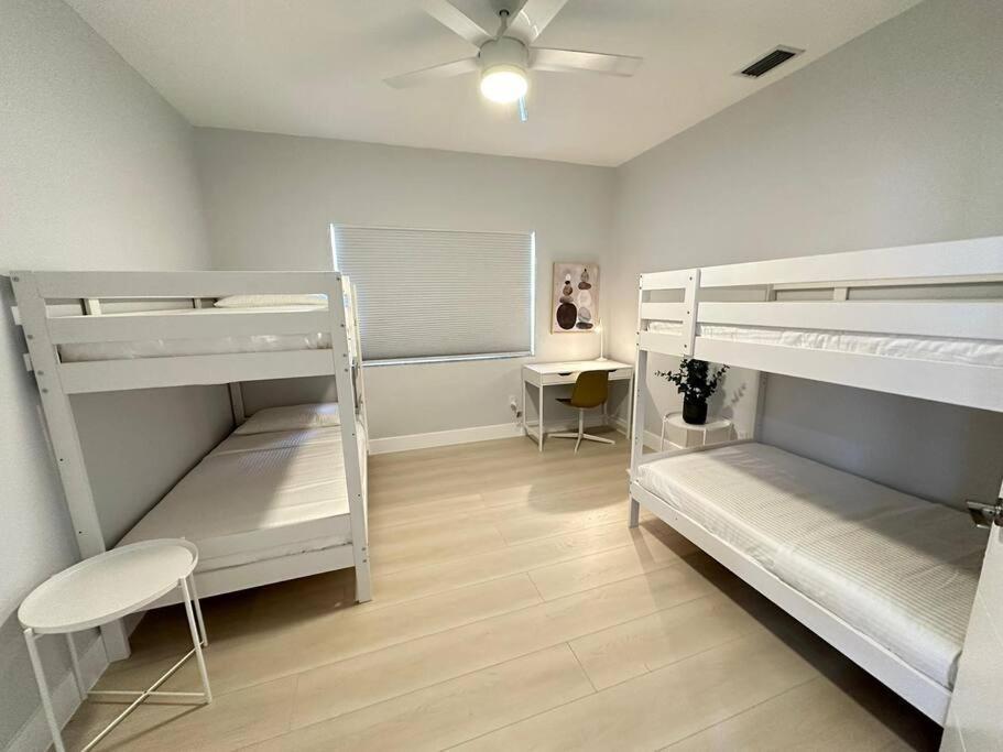 Cozy 4bed In Calle 8 *