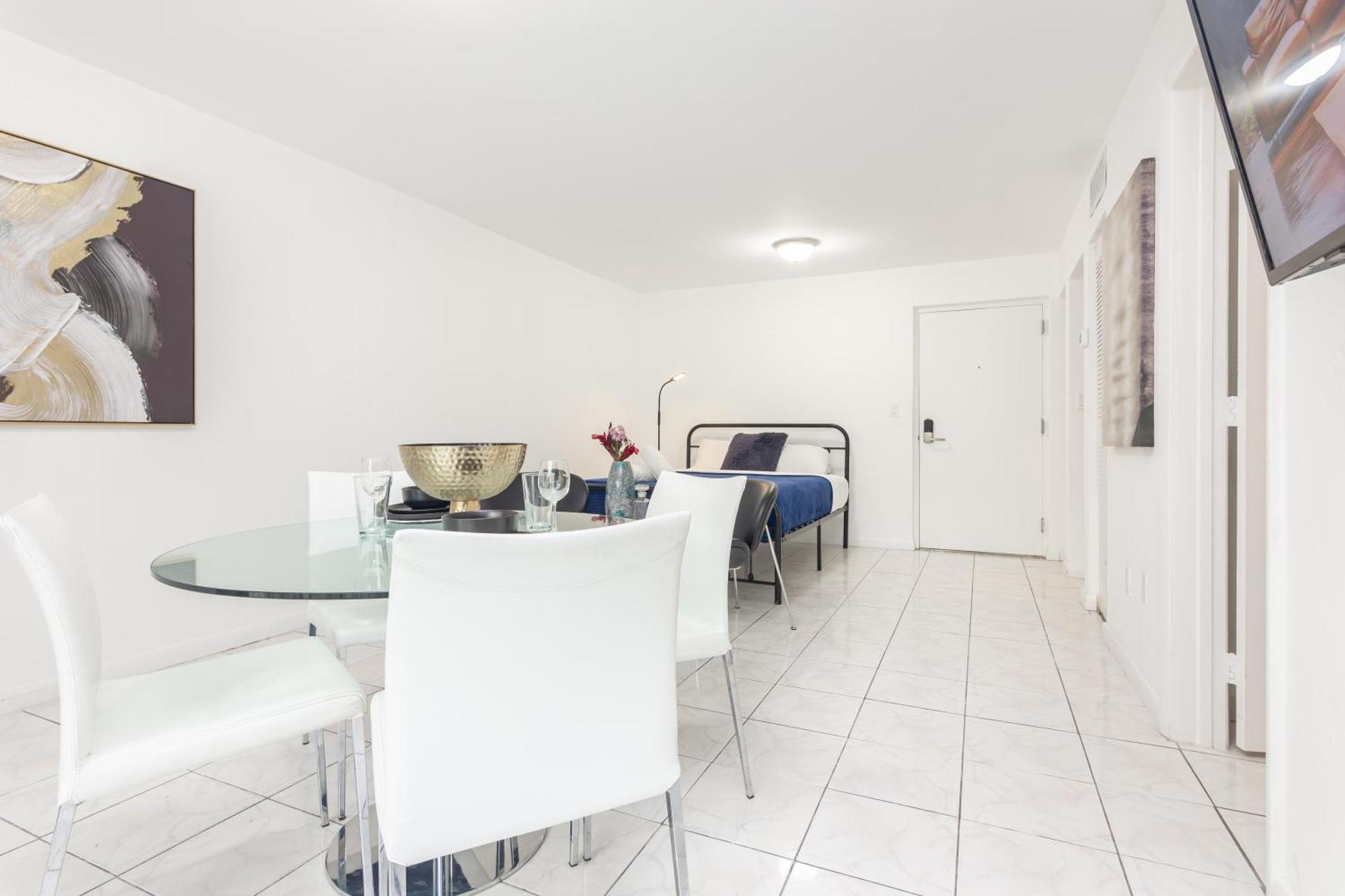 One Bedroom - With Parking & Balcony - Heart Of Wynwood Apartment Miami
