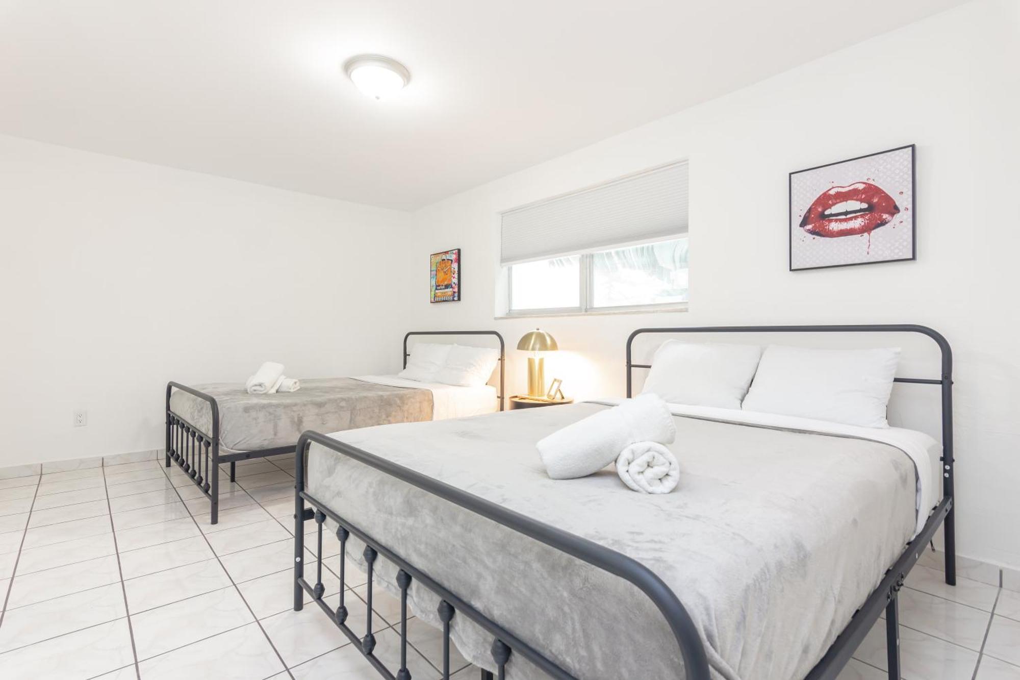 Apartment One Bedroom - With Parking & Balcony - Heart Of Wynwood *