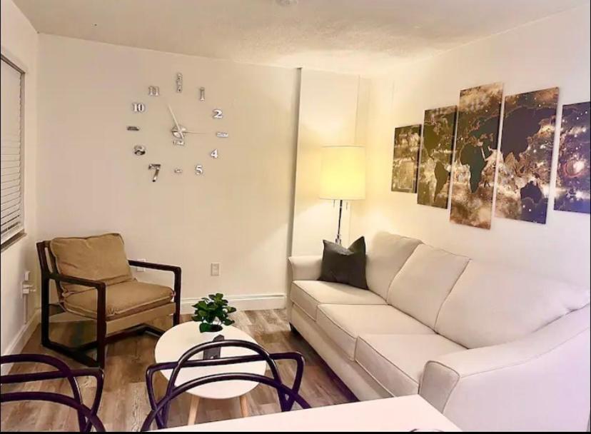 Apartamento International Airport 1 *