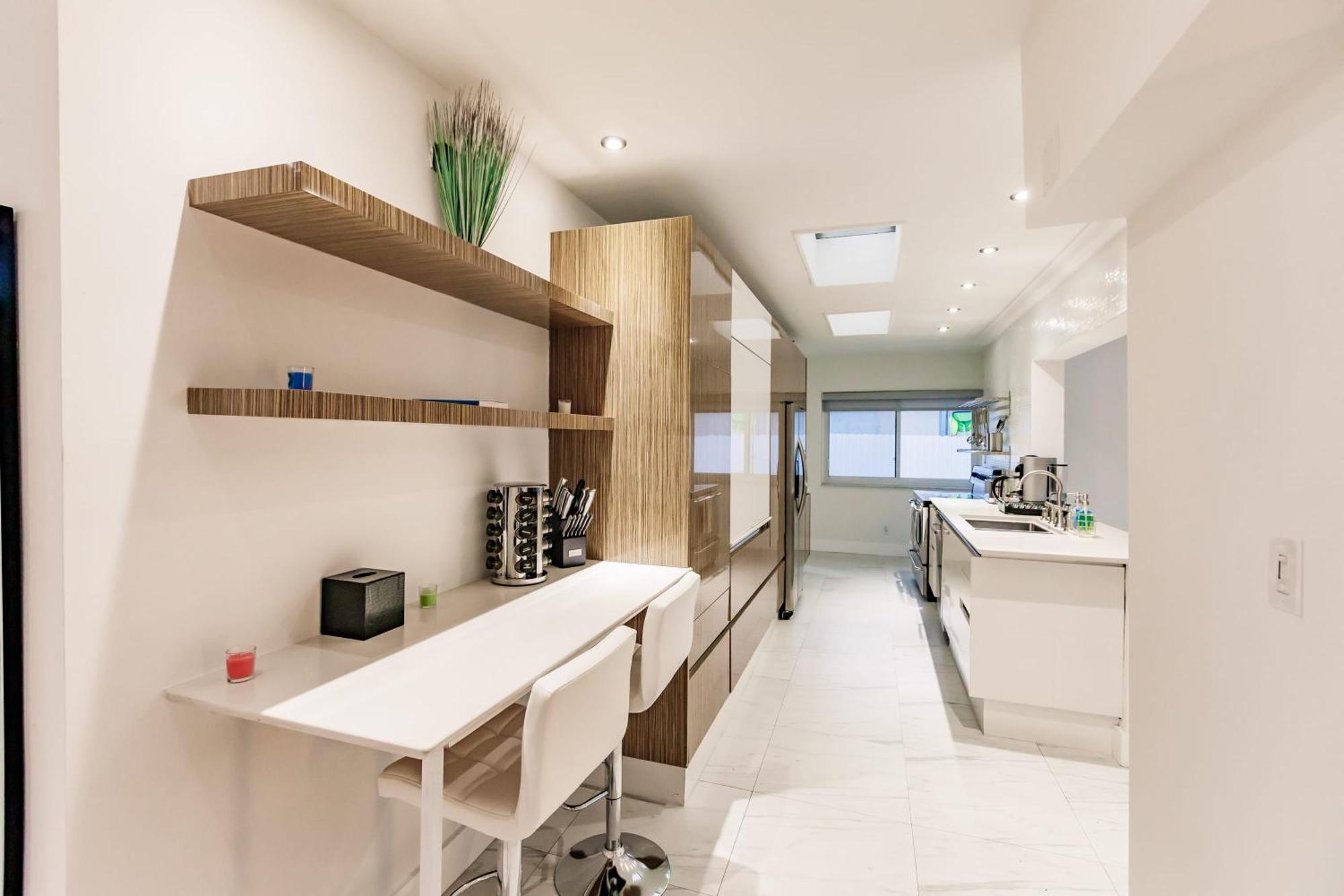 Hyperion - Luxurious 5b W Pool & Lounge Holiday home Miami