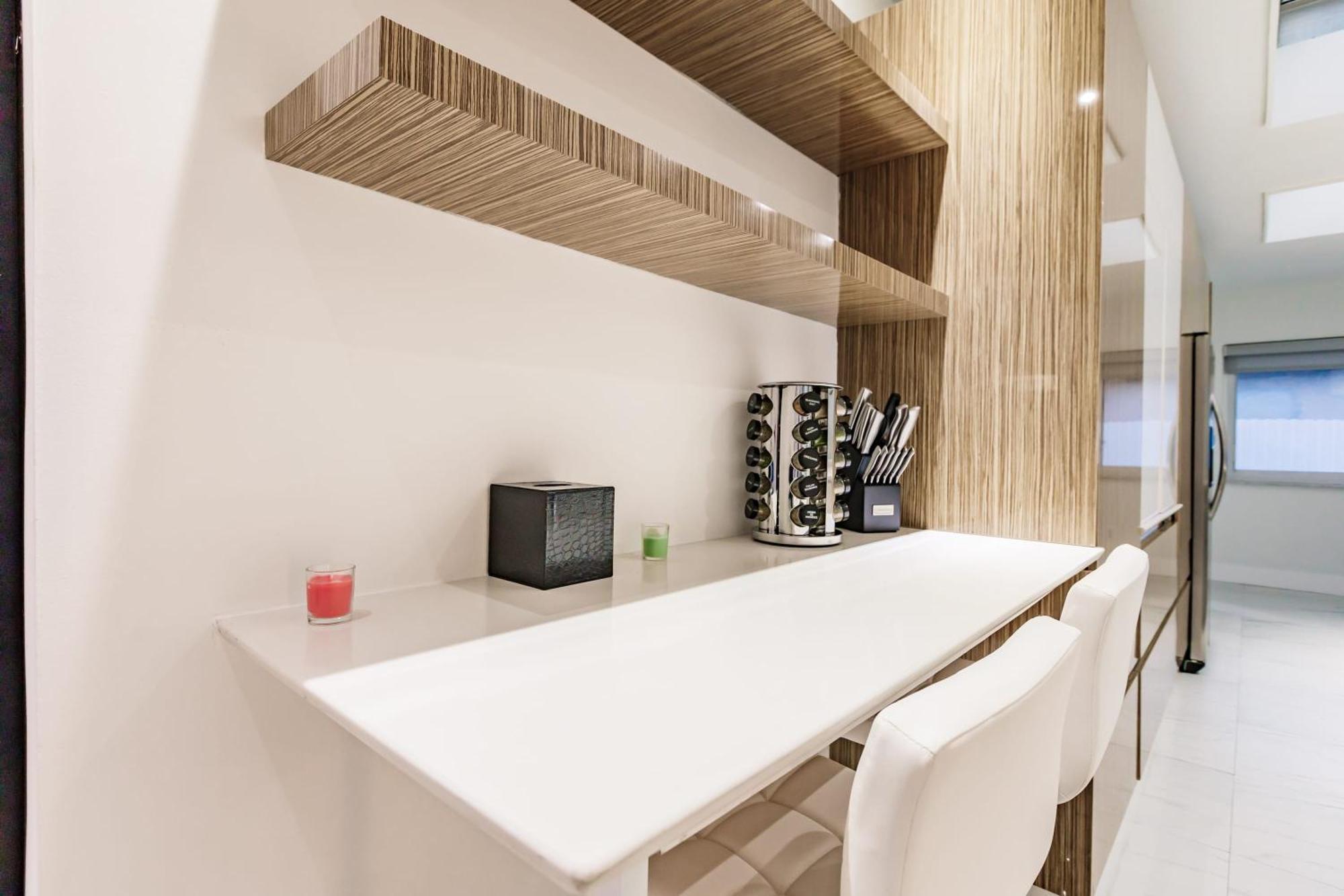 Hyperion - Luxurious 5b W Pool & Lounge Miami