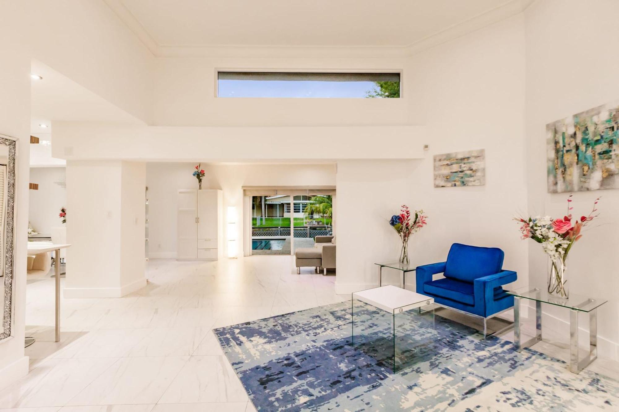 Holiday home Hyperion - Luxurious 5b W Pool & Lounge