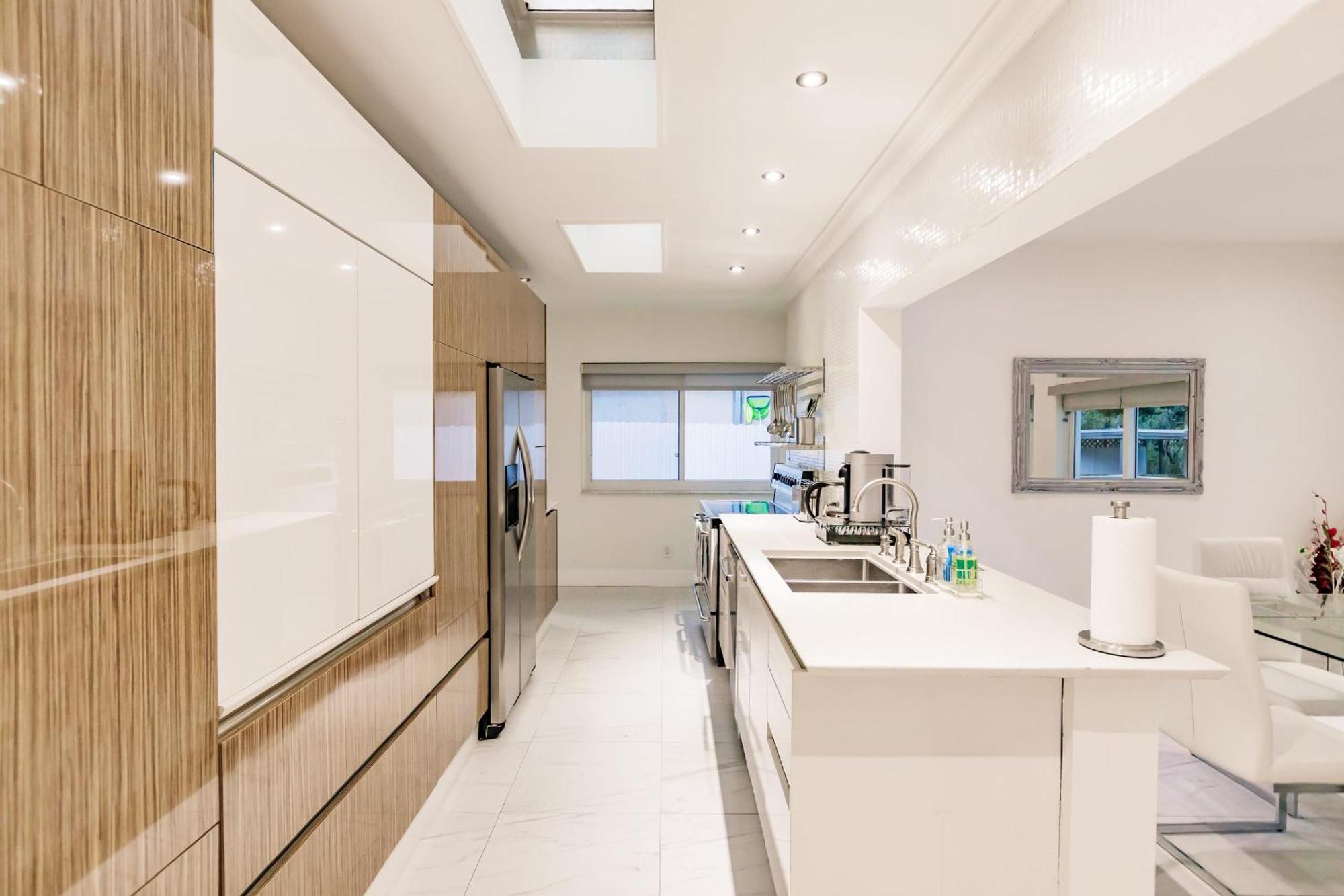 Hyperion - Luxurious 5b W Pool & Lounge Miami