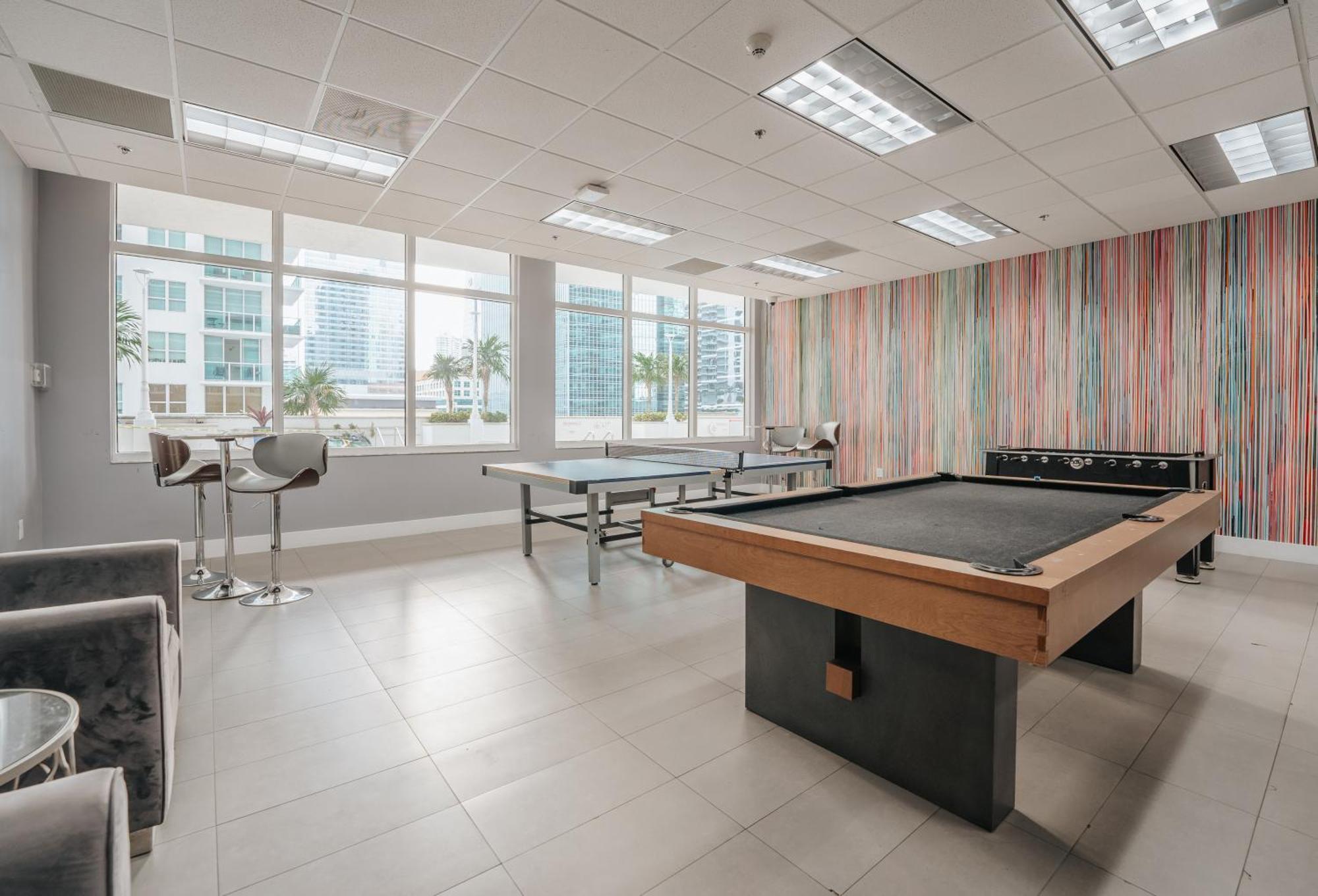 Bay Front Highrise Oasis In Brickell Miami