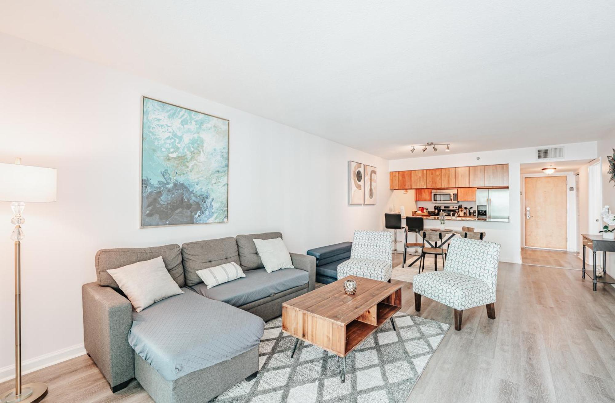 Bay Front Highrise Oasis In Brickell
