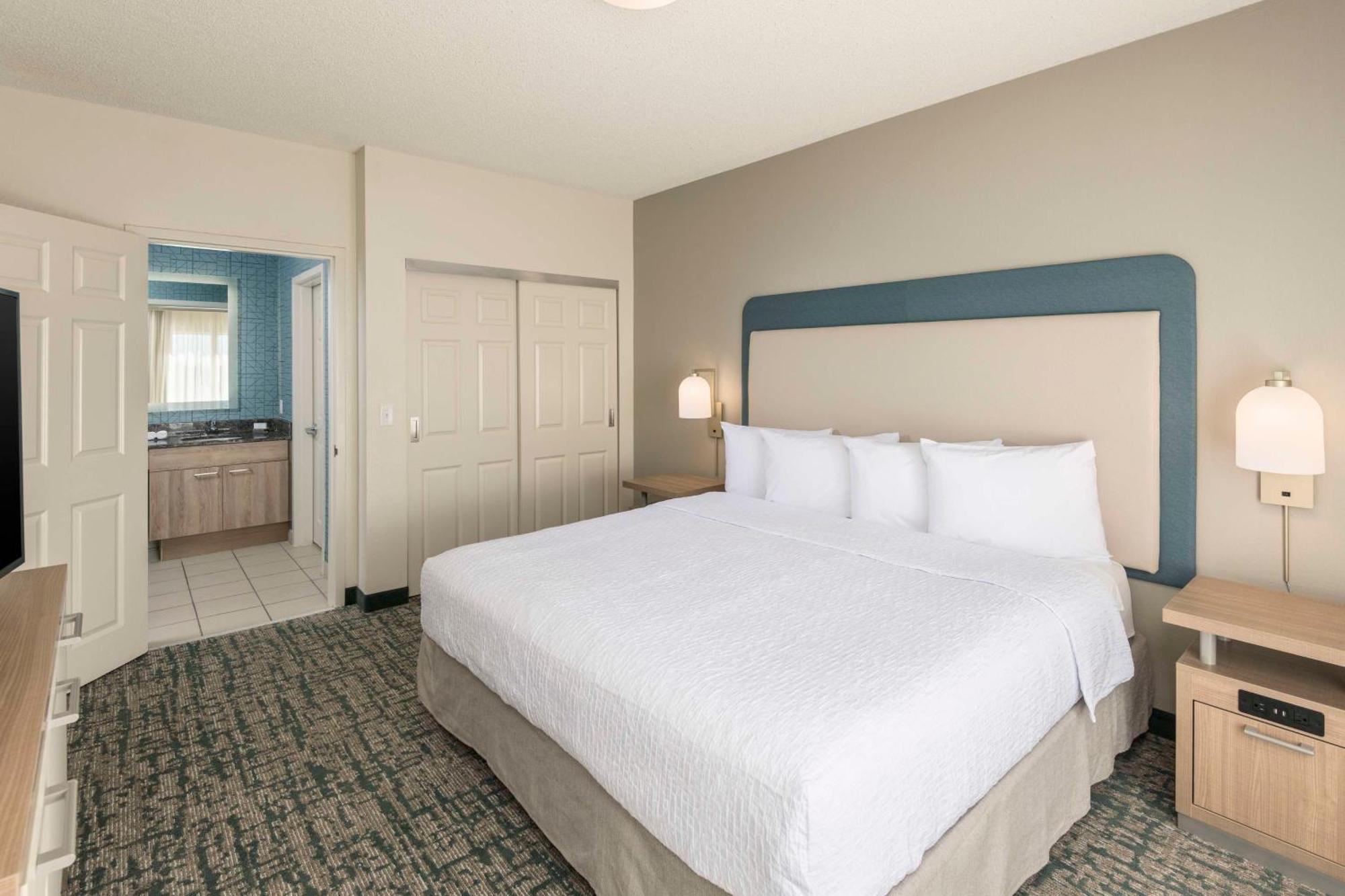 Homewood Airport/blue Lagoon Hotel Miami