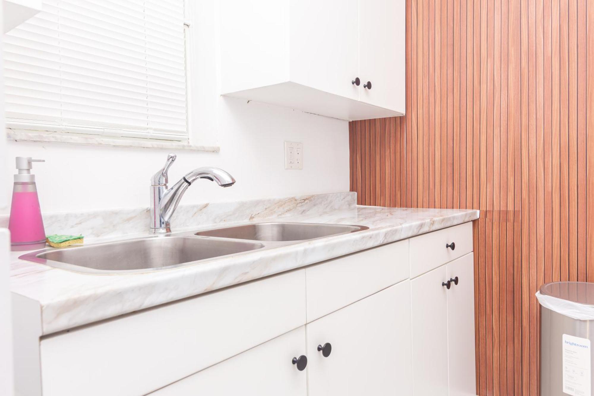 Apartment One Bedroom - With Parking & Balcony - Heart Of Wynwood *