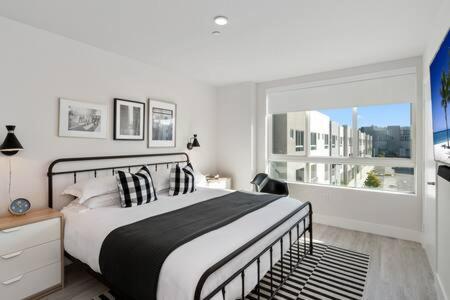 Chic Apt Private Balcony At Aventura - Cloud9 - 2535 * Miami