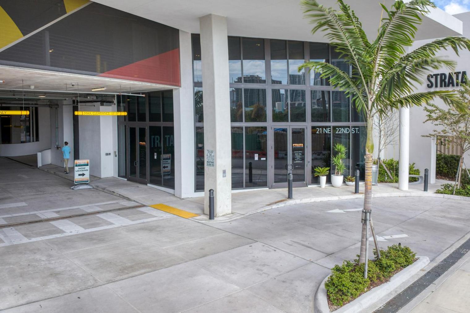 Wynwood 1br W Gym Pool Wd Nr Shops Bars Mia-34 Apartment