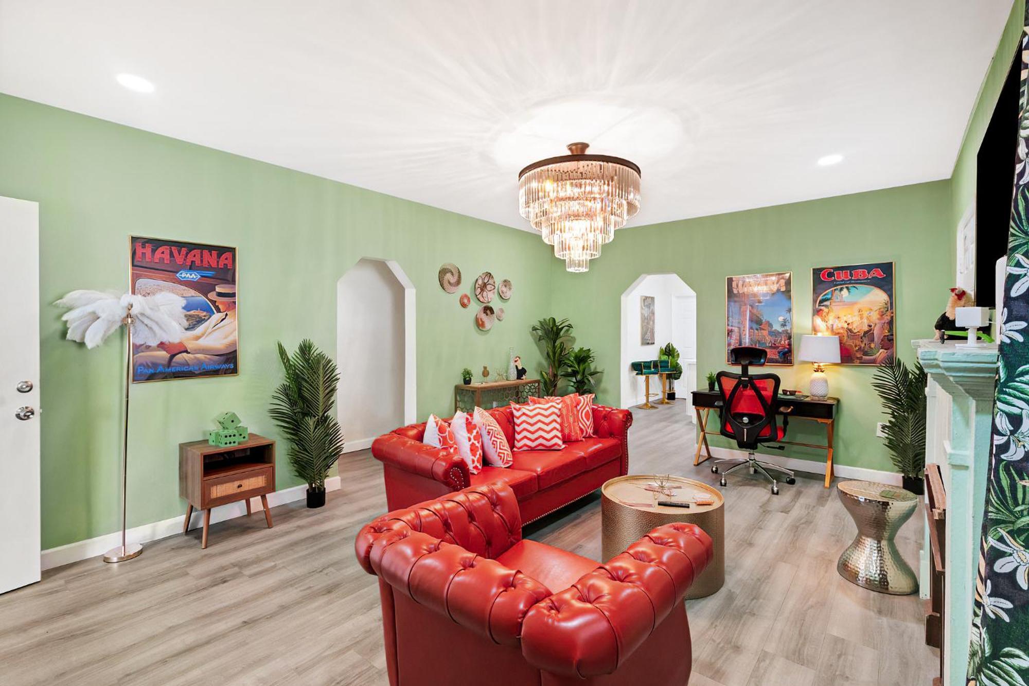 New! Havana Nights ! Walk To Calle Ocho! Apartamento *