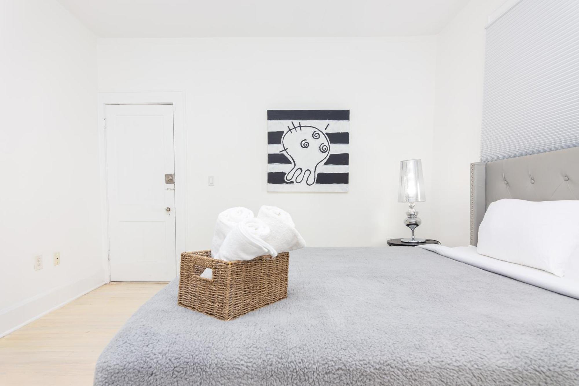 2-bdrm -heart Wynwood & Edgewater- Private Parking Apartment