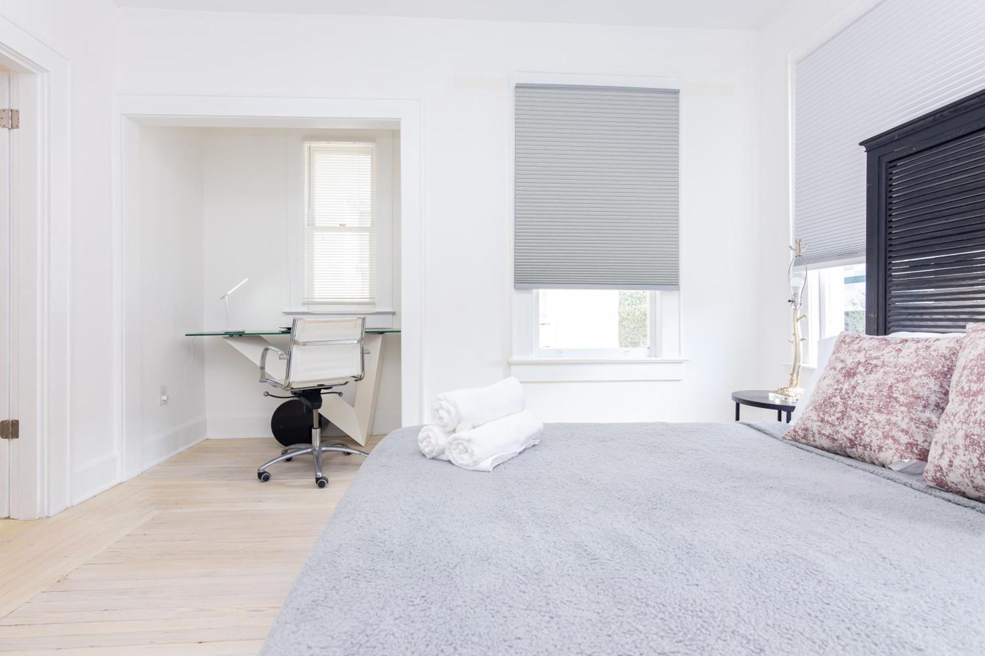 Apartment 2-bdrm -heart Wynwood & Edgewater- Private Parking
