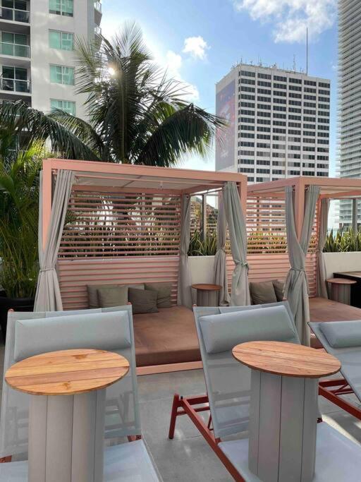 Boutique In Dt Perfect For Couples/fam *