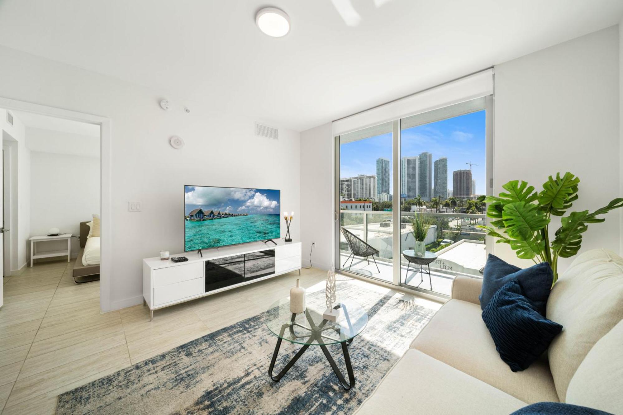 Apartment Quadro Residences By Ionica *