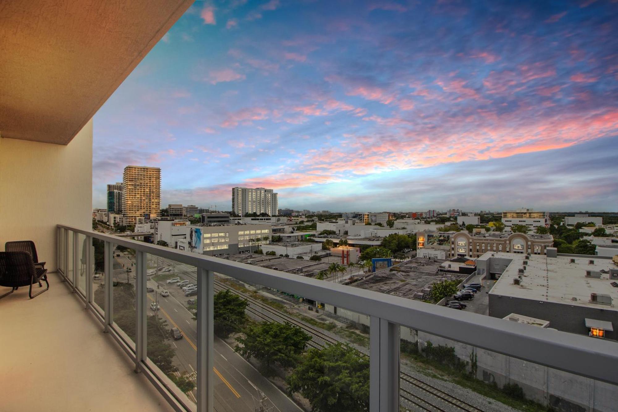Apartment Quadro Residences By Ionica *