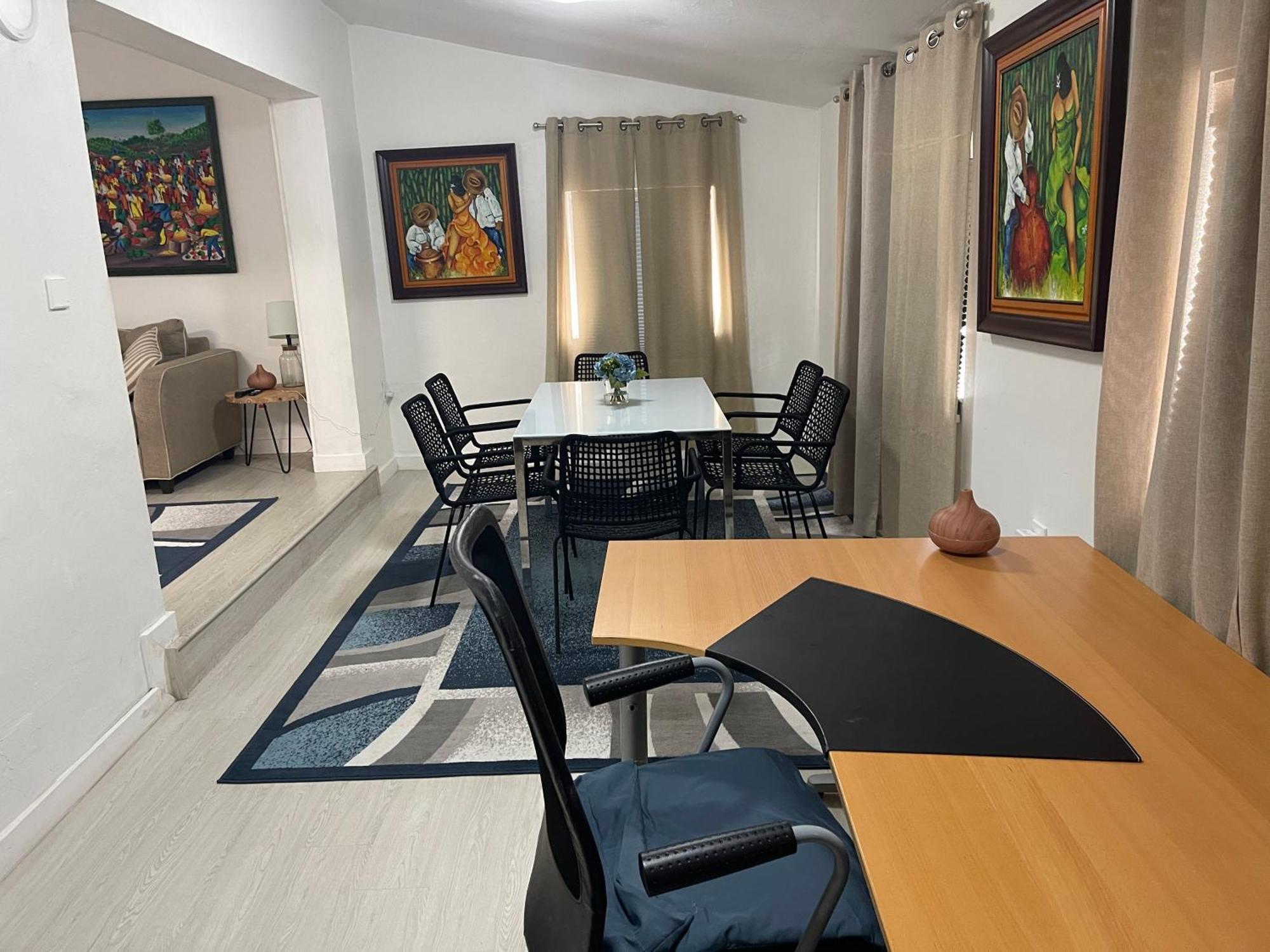 Blue Lagoon Modern Holiday home Miami