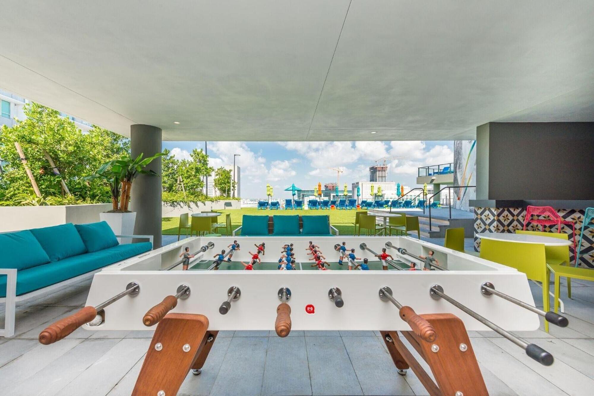 Stylish Bayfront Park High-rise 2-king Bed, 2 Bath Apartment Miami