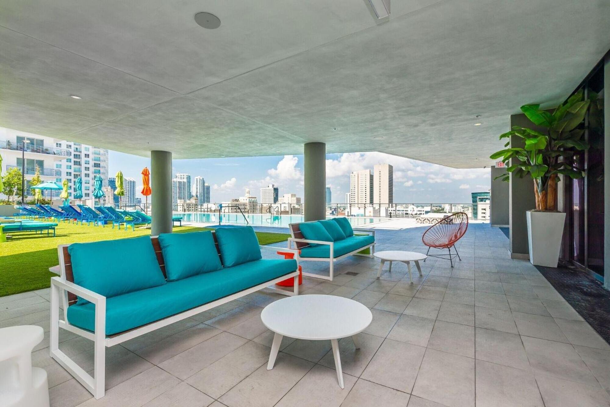 Stylish Bayfront Park High-rise 2-king Bed, 2 Bath Miami