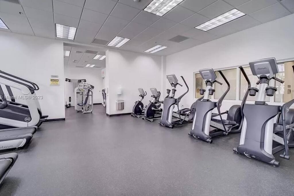 Apartment New Stunning 2br Brickell Condo-free Parking