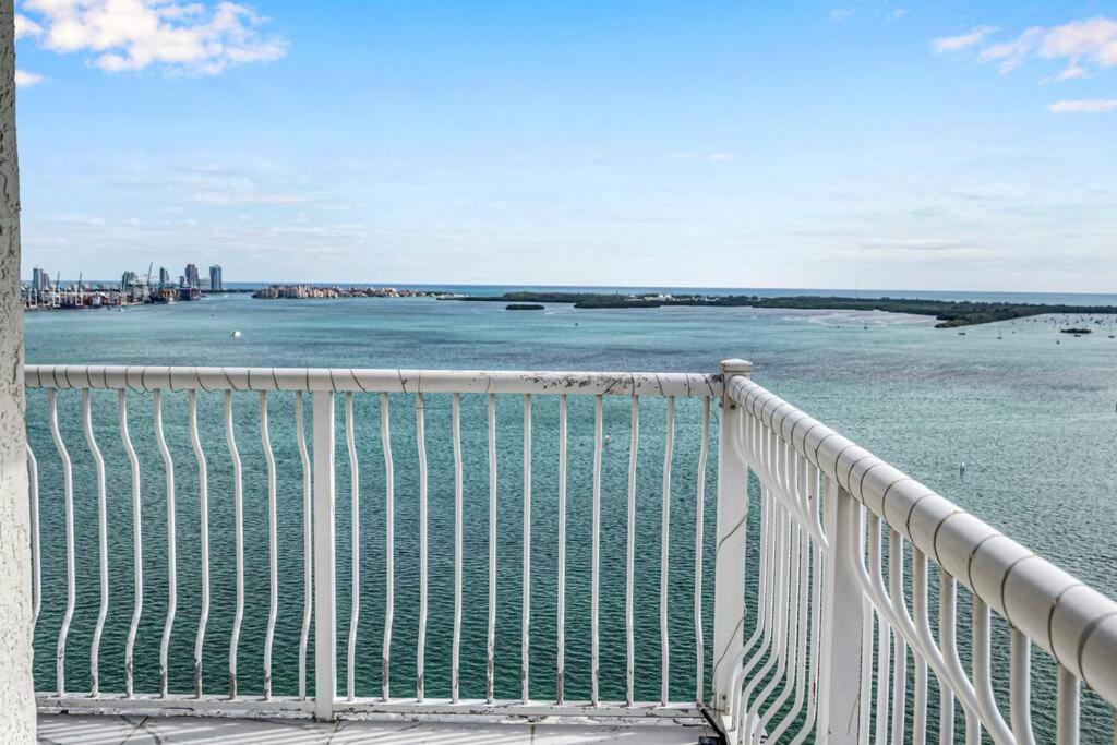 Apartment New Stunning 2br Brickell Condo-free Parking Miami
