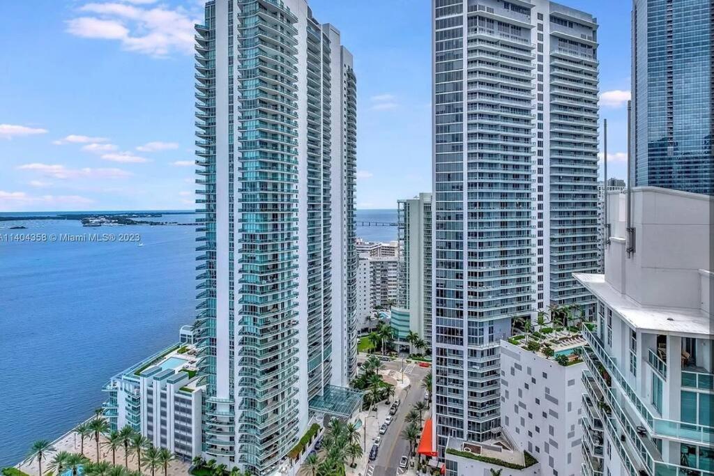 New Stunning 2br Brickell Condo-free Parking Miami