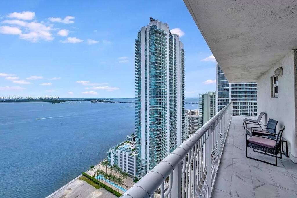 Apartment New Stunning 2br Brickell Condo-free Parking