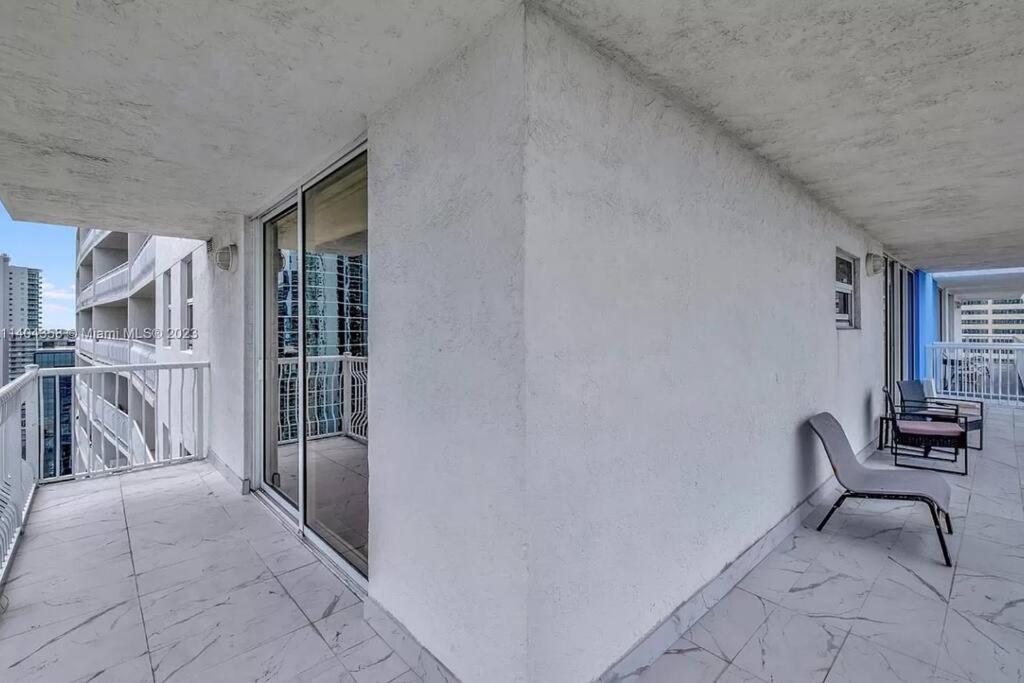 New Stunning 2br Brickell Condo-free Parking Apartment