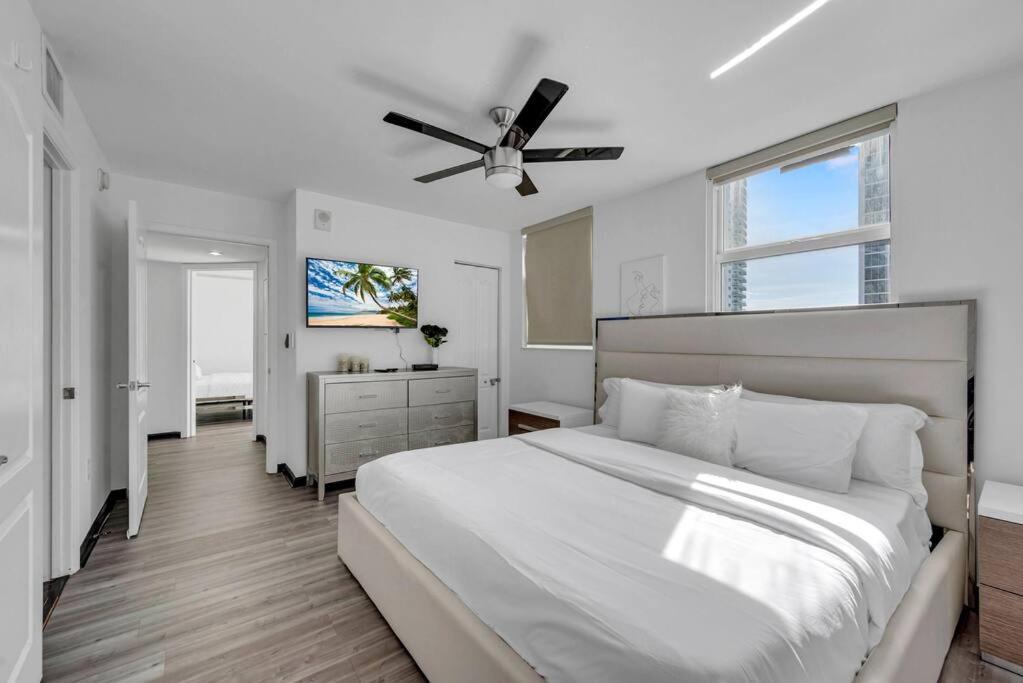 Apartment New Stunning 2br Brickell Condo-free Parking