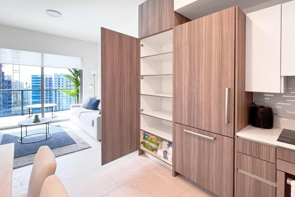 Apartment New 1/1 In Smart Brickell With Parking