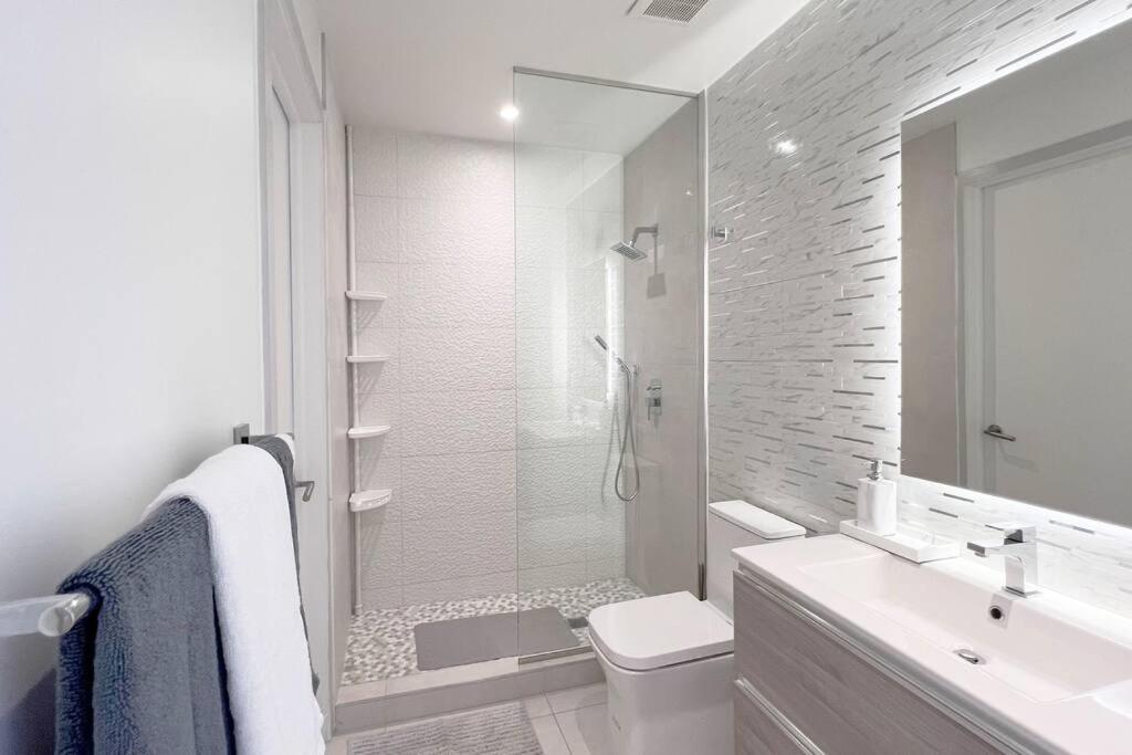 New 1/1 In Smart Brickell With Parking Apartment Miami