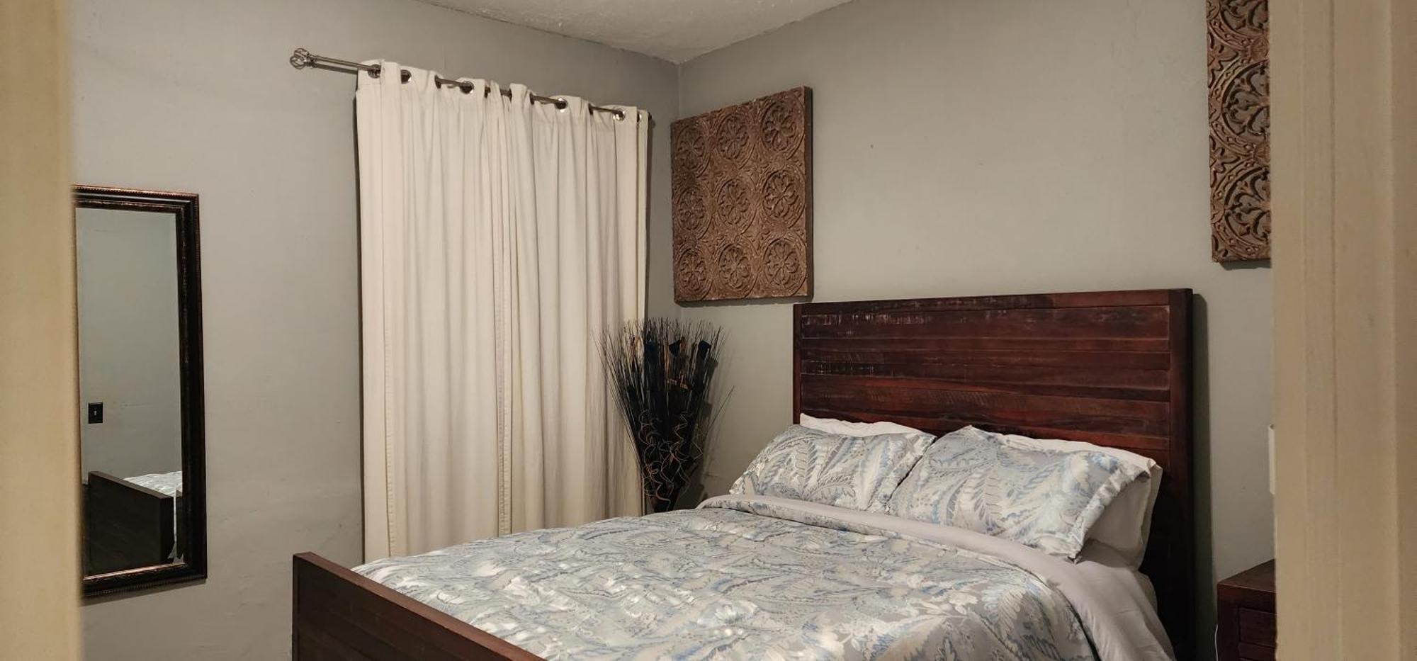 - South Beach, Brickell, Lil Havana Homestay *
