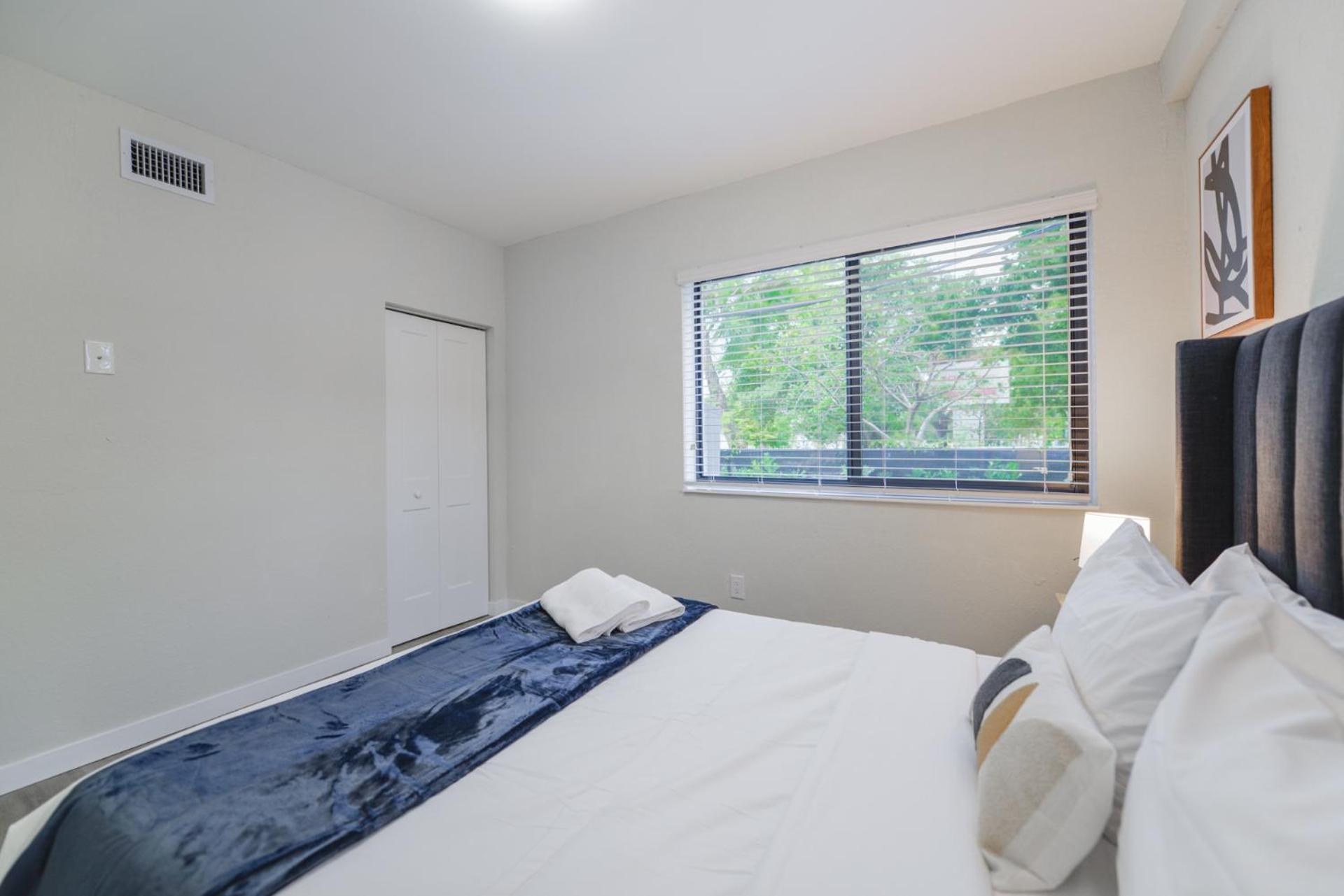 Exclusive Location In Little Havana On Calle Ocho