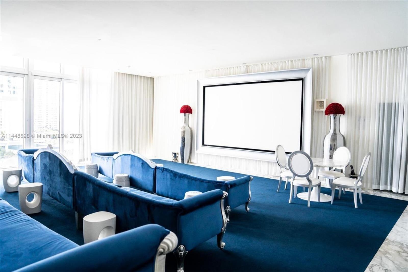 2 Bedroom With Stunning Views At The W Residences Apartamento *