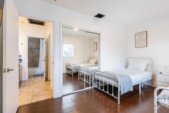 Cozy Pet-friendly & With Free Parking