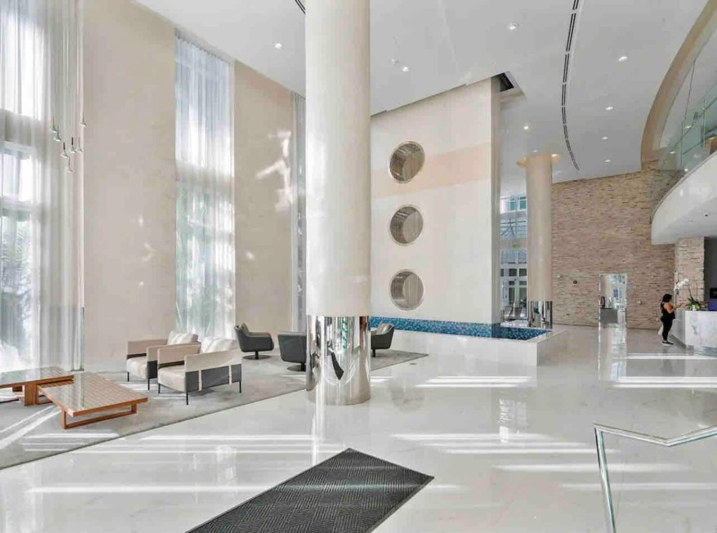 Luxury Mona Lisa Loft, Center Of Brickell Apartment *