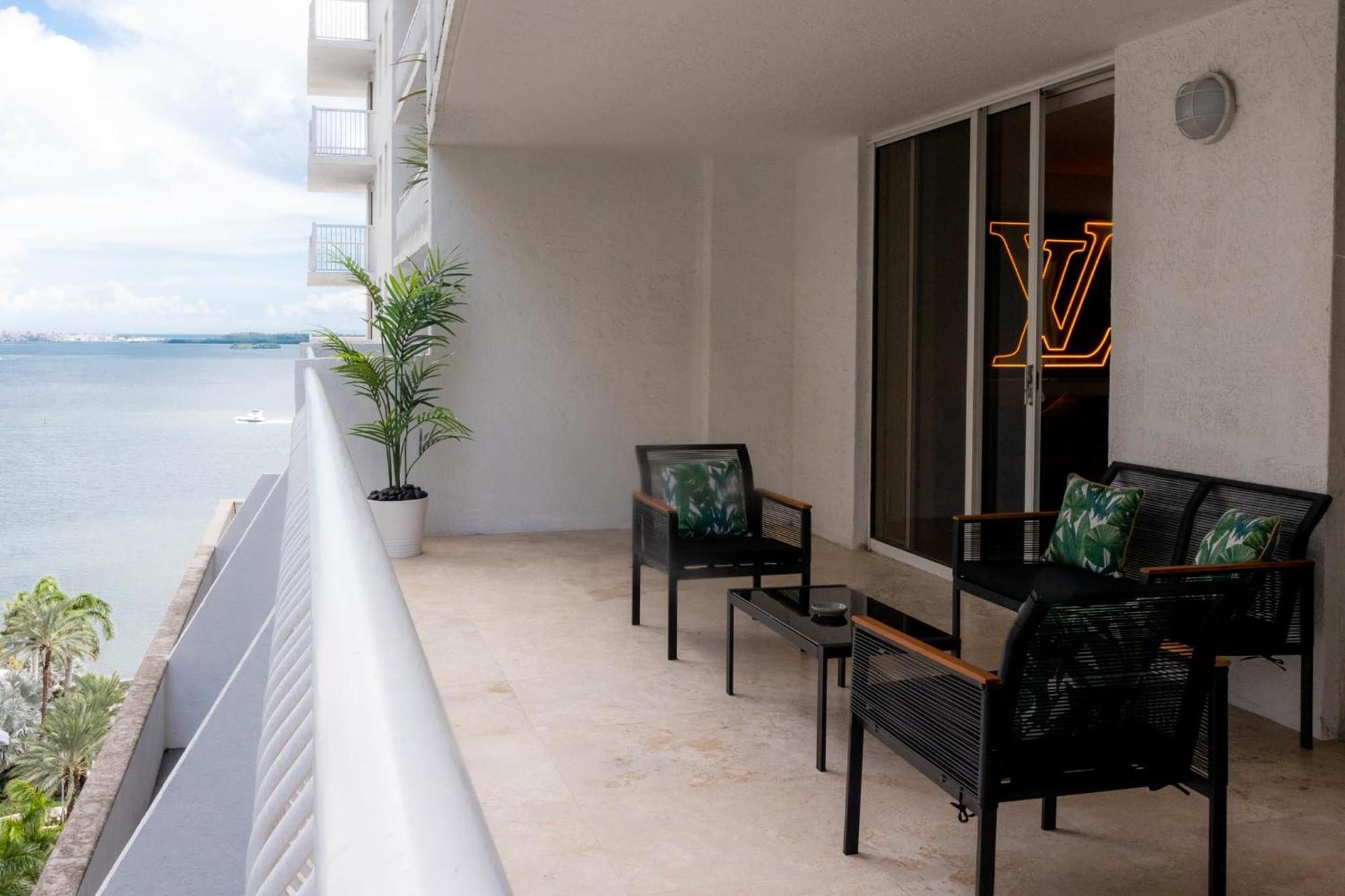 Zeus' Sanctuary Ocean View In Brickell Casa de férias Miami